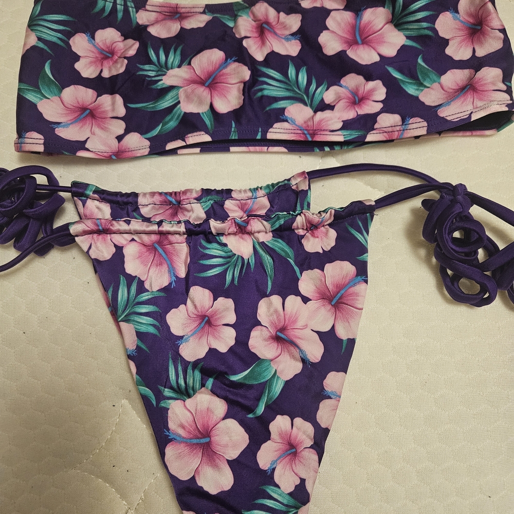 Frabkies Bikinis Hibiscus Set